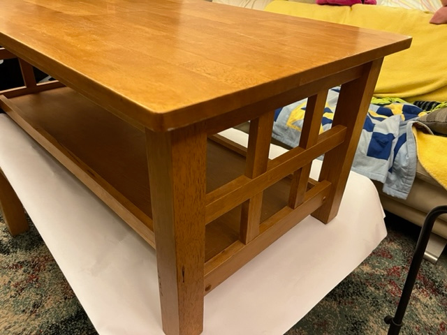 konferenčný stôl masív