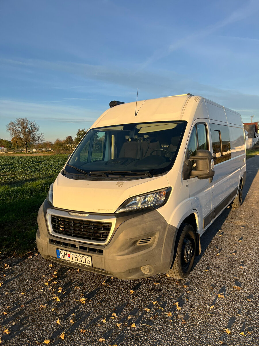 Karavan Peugeot Boxer