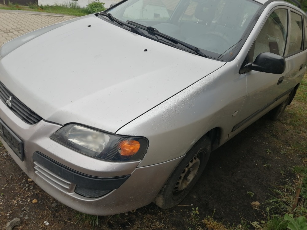 +Mitsubishi Space Star++