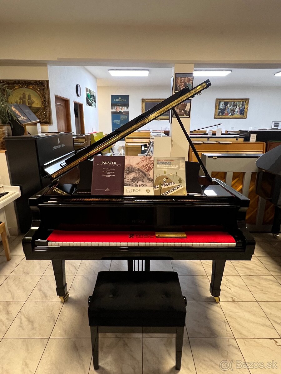 Zánovný klavír Petrof mod. IV opus. 623540 se zárukou