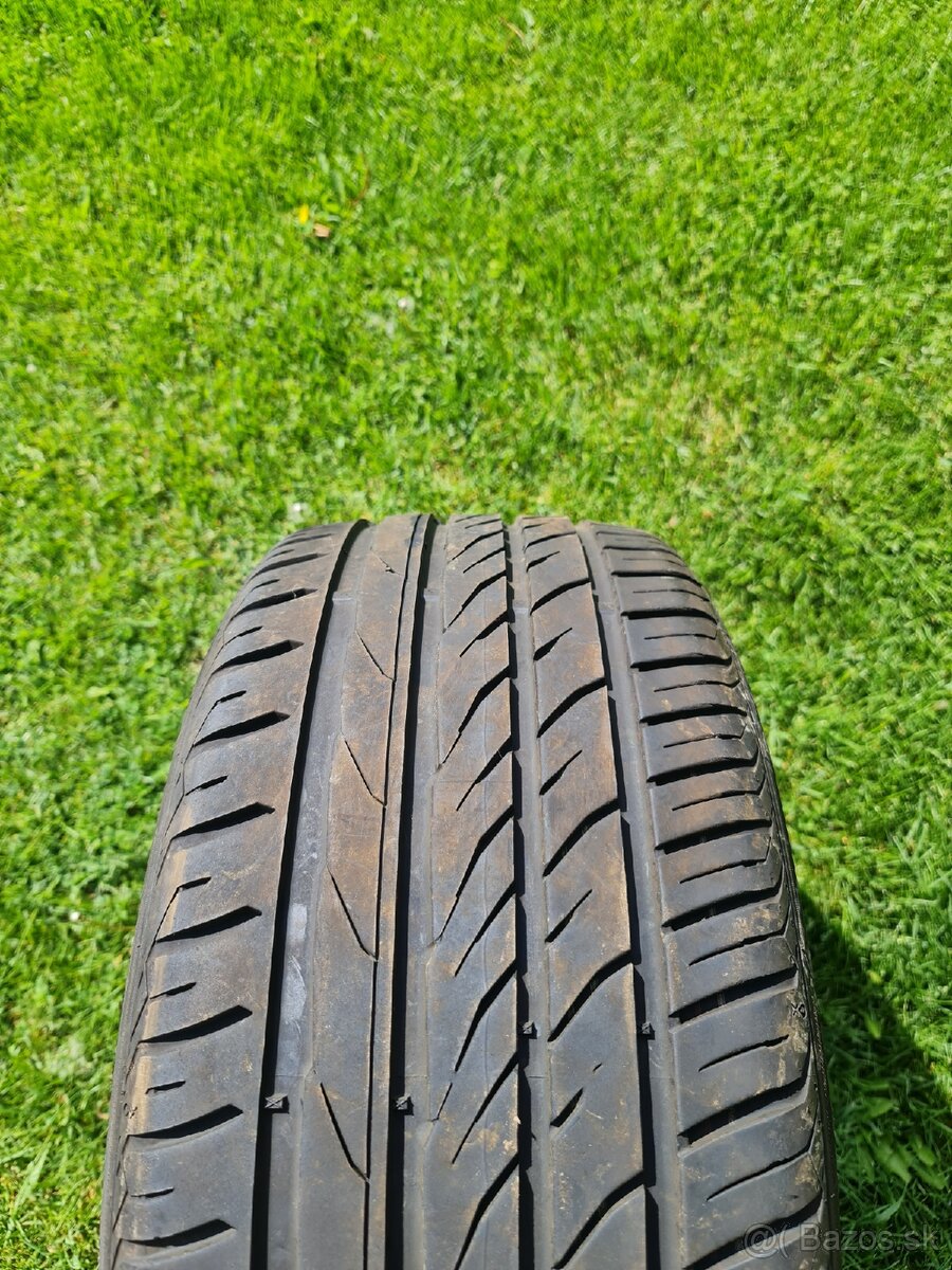 Matador Hectorra 3 245/40 R18