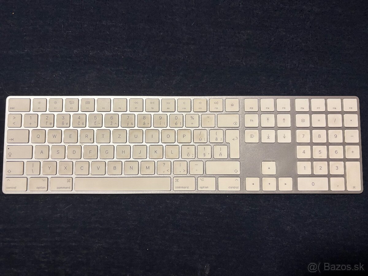 Apple Magic Keyboard s numerickou klávesnicou