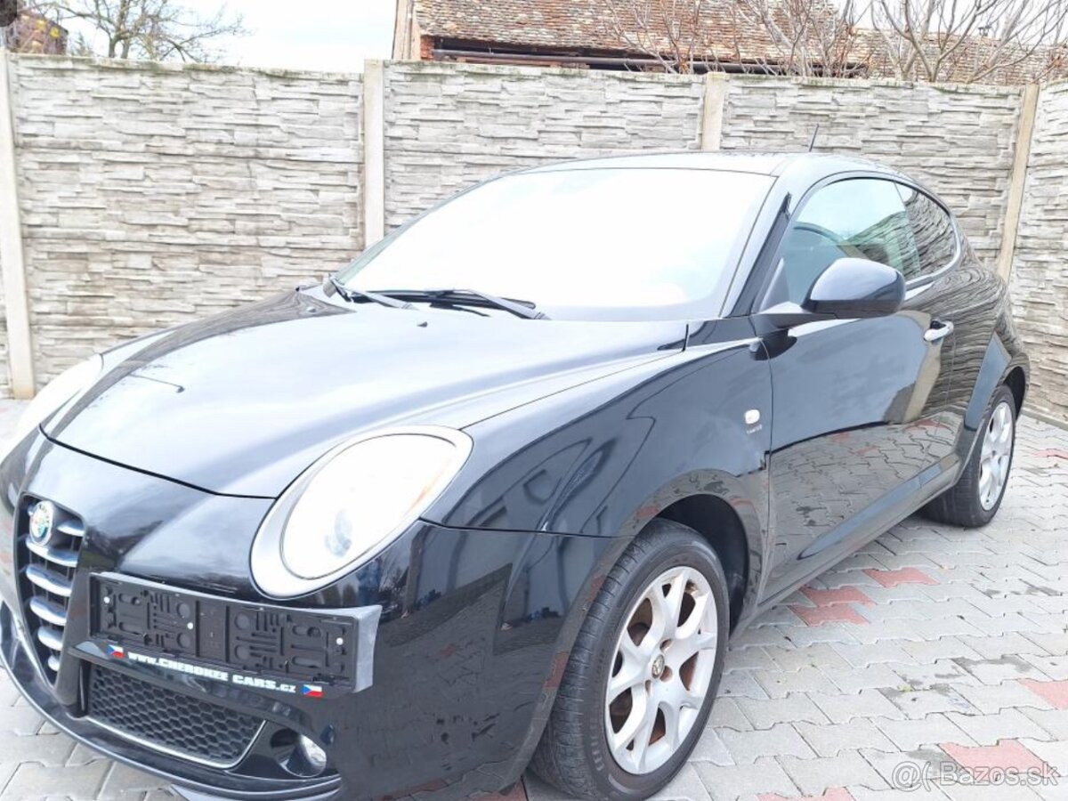 Alfa Rómeo mito benzín rozpredam na diely
