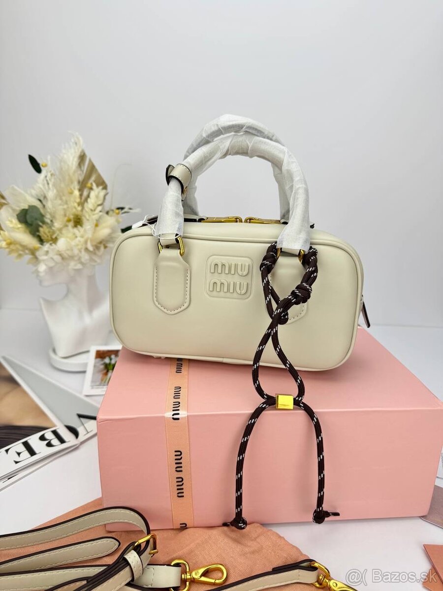 Prémium kabelka Milky Cream