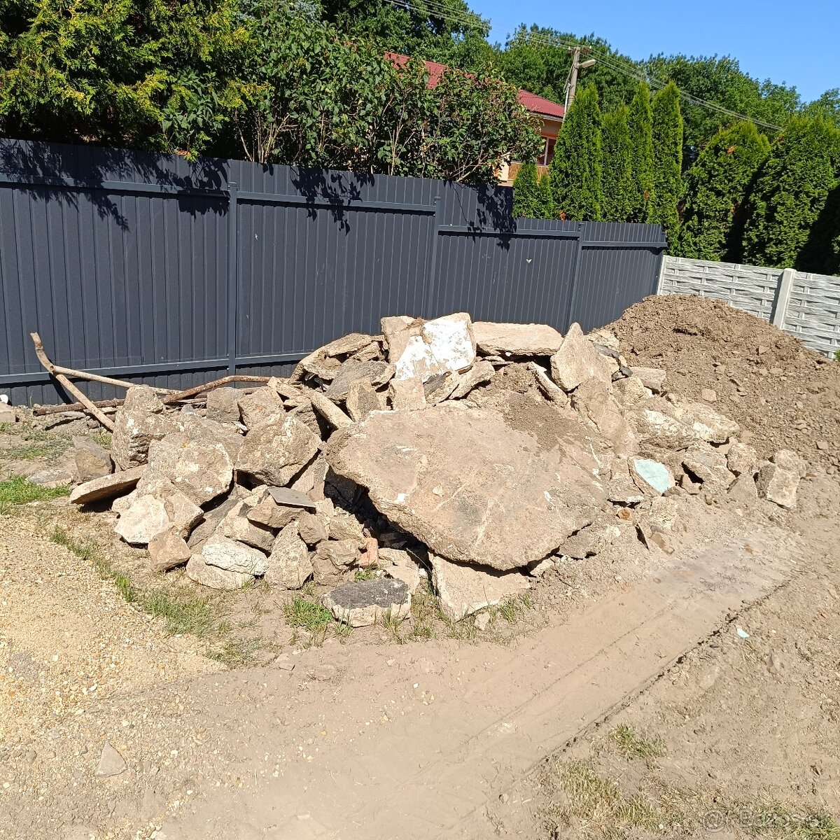 Kamene/ beton