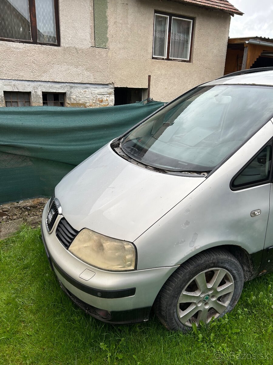 Rozpredam Seat alhambra 1.9 TDi 85kw automat