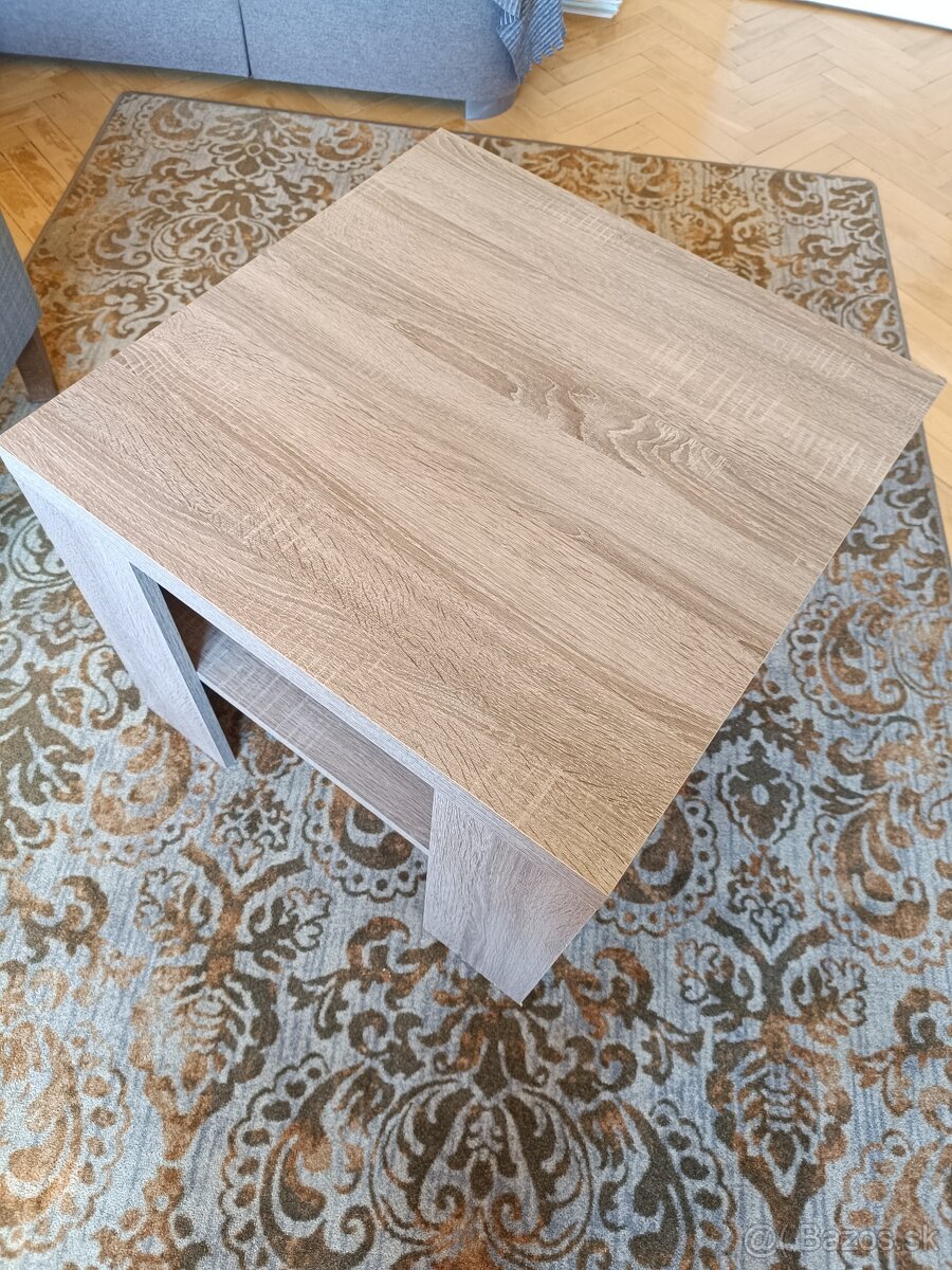 Konferenčný stolík 60x60