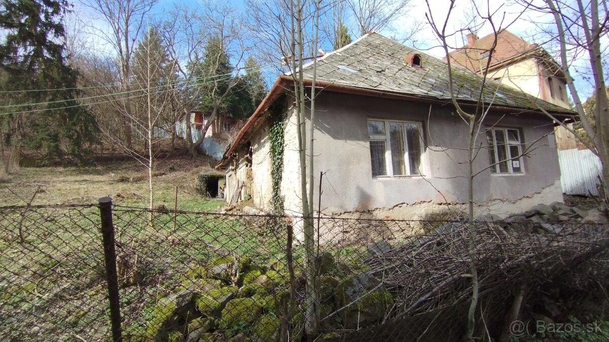 NA predaj pozemok na stavbu rodinného domu Banská Štiavnica