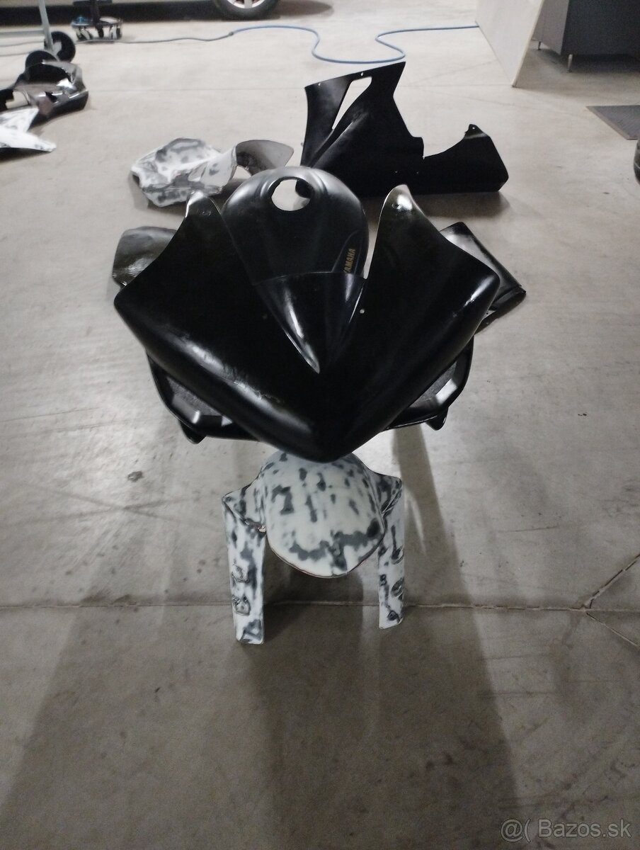 Laminaty, kapoty Yamaha R1 rn19 2007 2008.