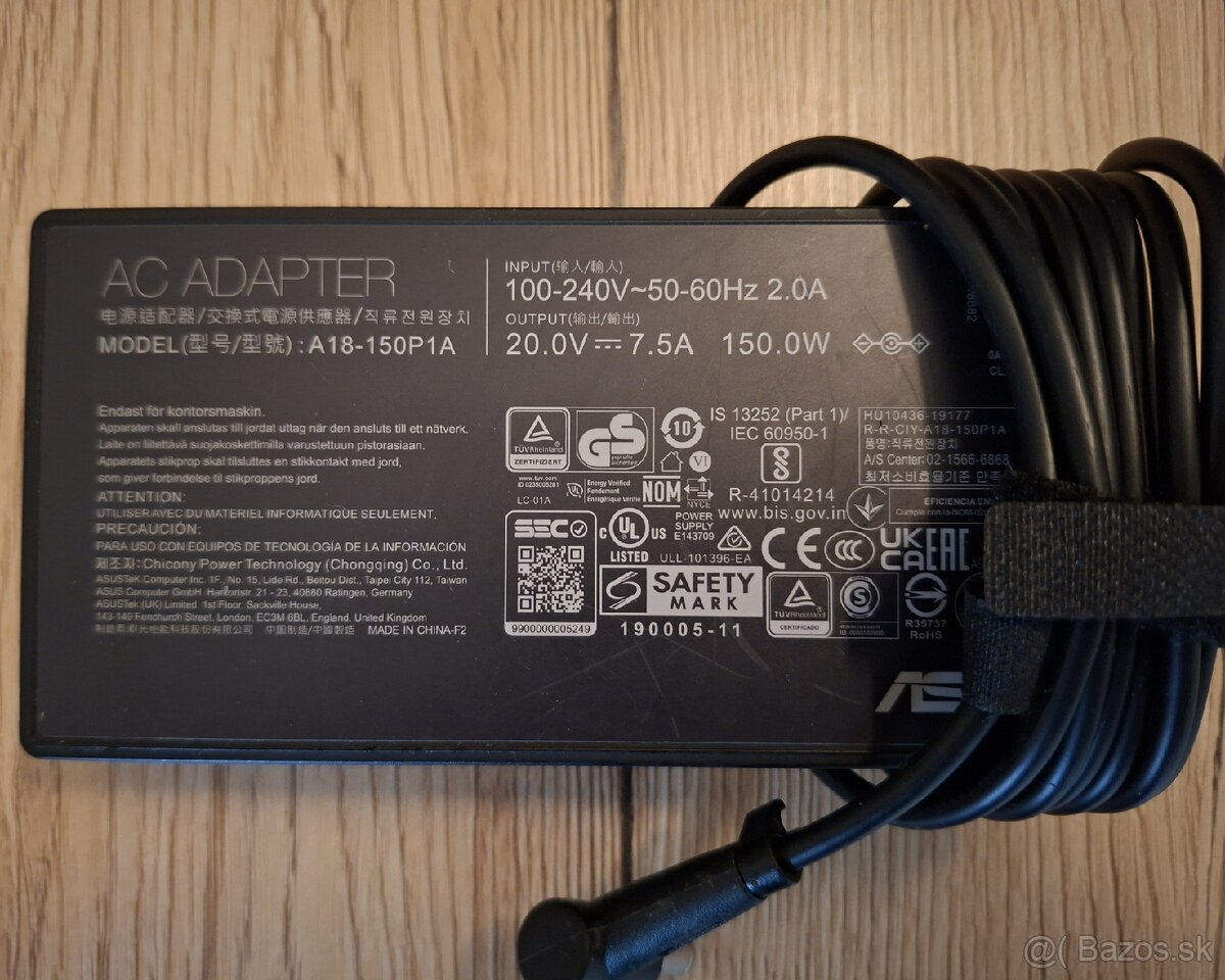 Nabíjačka do herného notebooku Asus ROG STRIX 150W