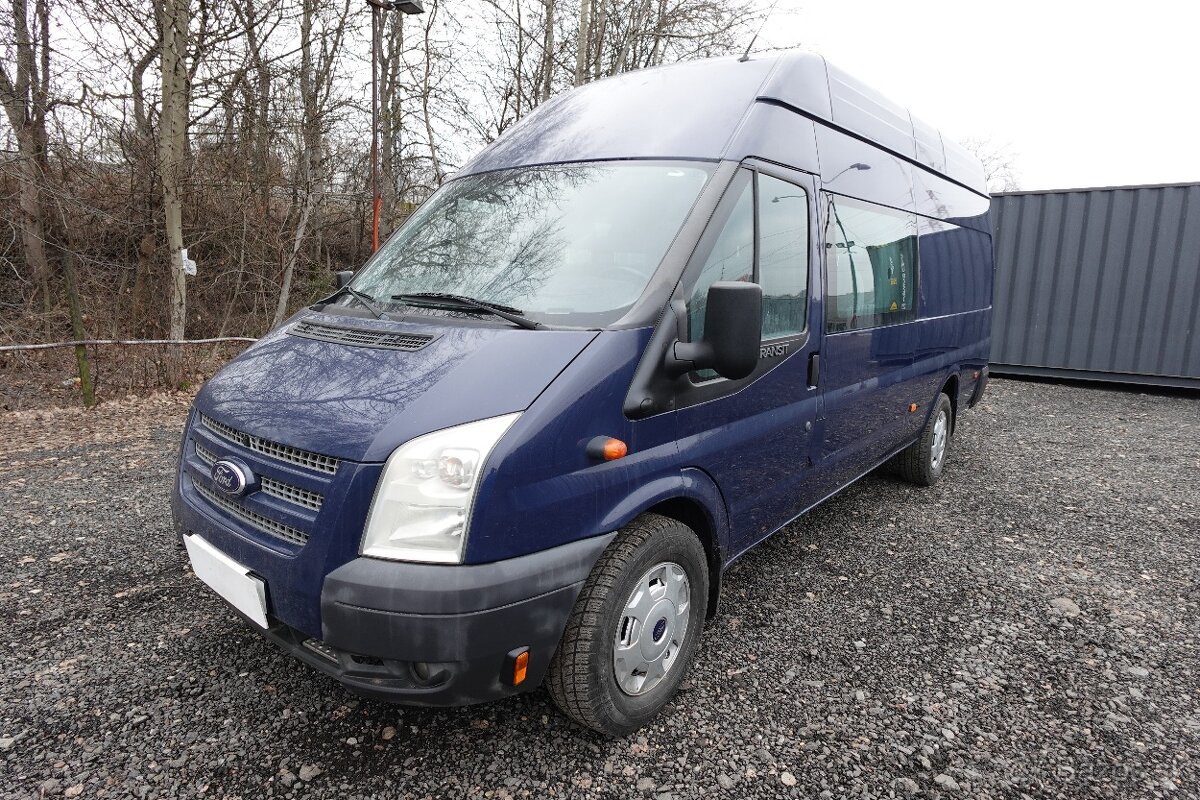FORD TRANSIT JUMBO 6 MÍST 2.2TDCI KLIMA