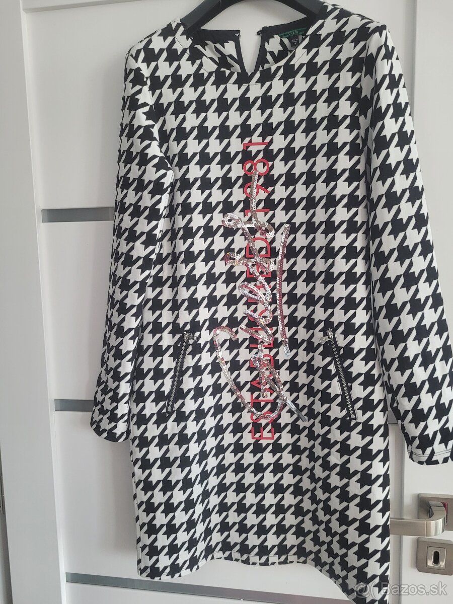 NOVE damske saty GUESS