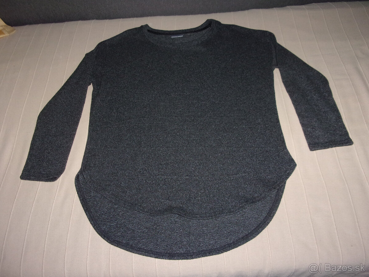 Dámsky pulover L- XL čierny