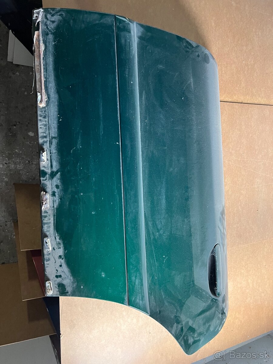8D 8D0 - Ľavé zadné dvere - Audi A4 1999 - 2001