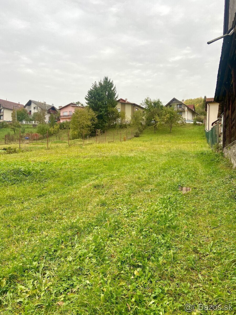 Na predaj pozemok Liptovské Sliače