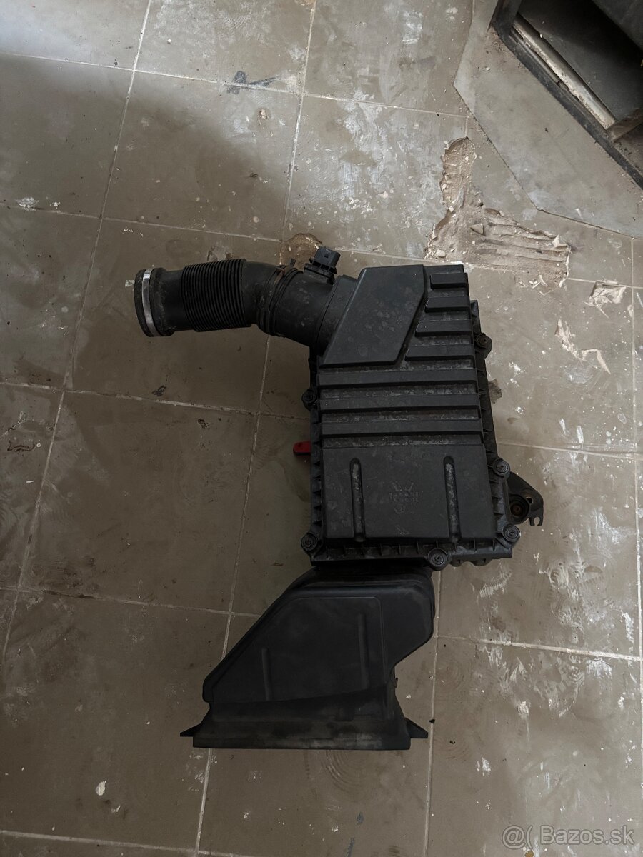 Filter box Passat b6 3.2
