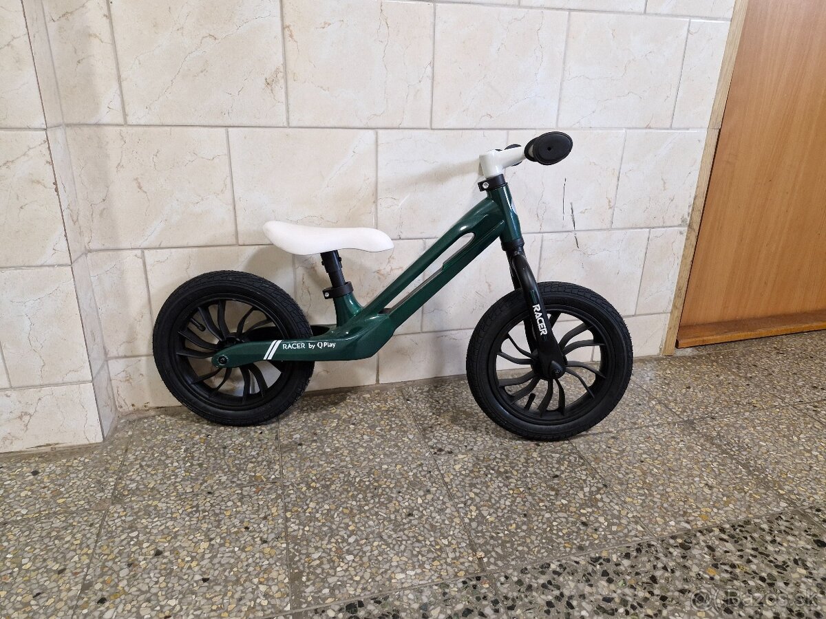 Odrážadlo Racer by Qplay