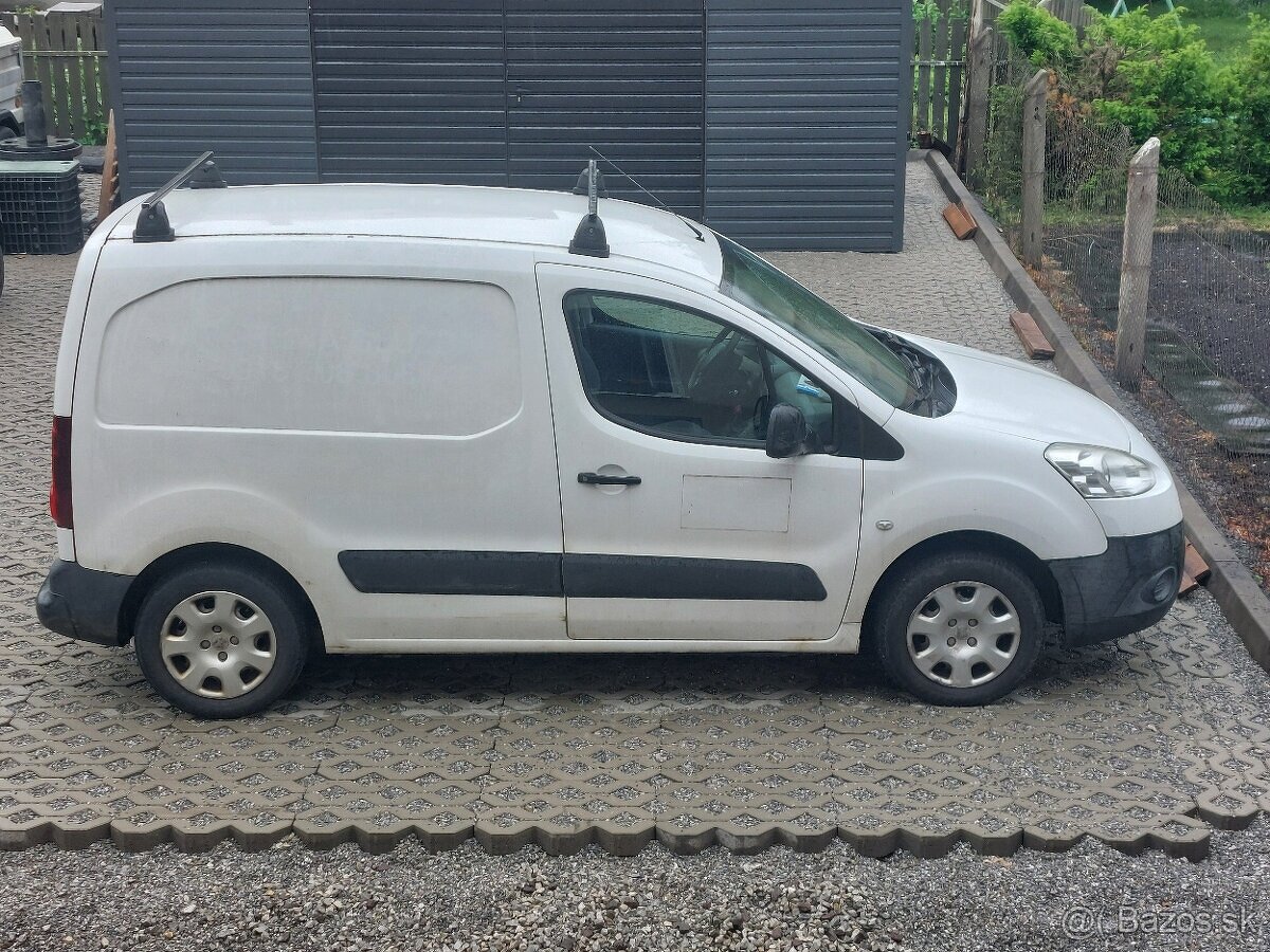 Predám Peugeot Partner r.v. 2013