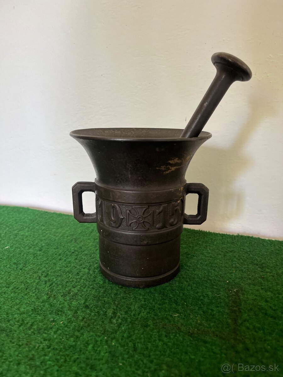 Starý mažiar stol 1915