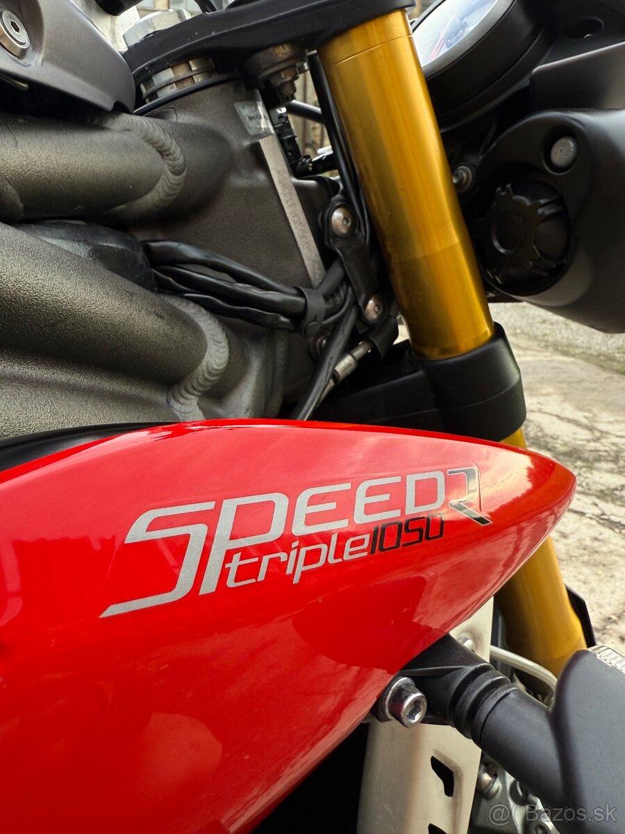 Triumph speed triple R