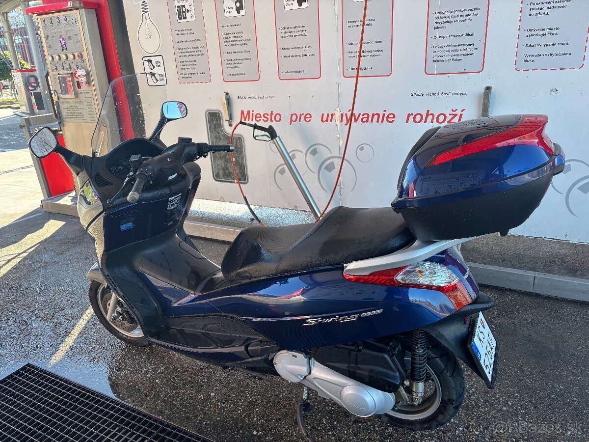 Honda 150 motocykel skúter