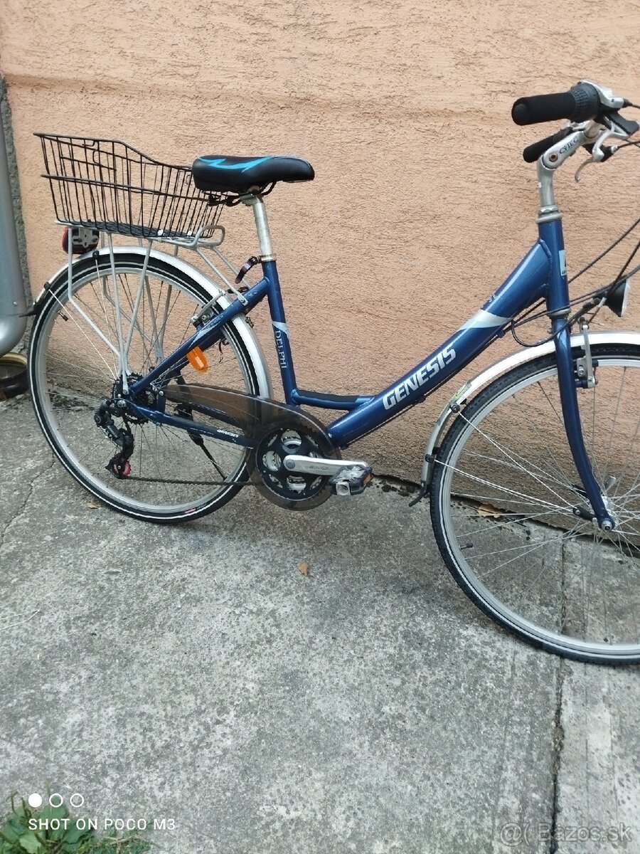 Bicykel trekingovy Genesis Delphi