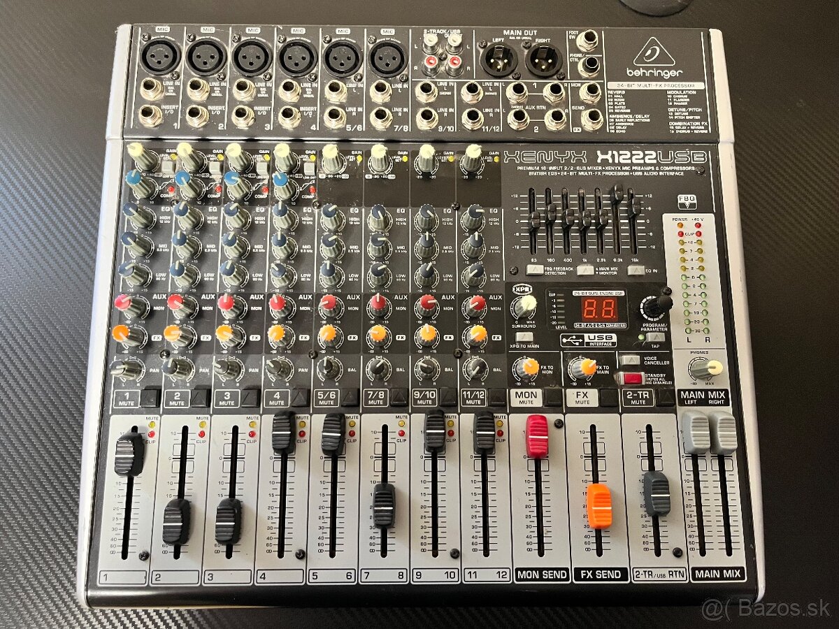 mixažný pult Behringer XENYX X1222USB