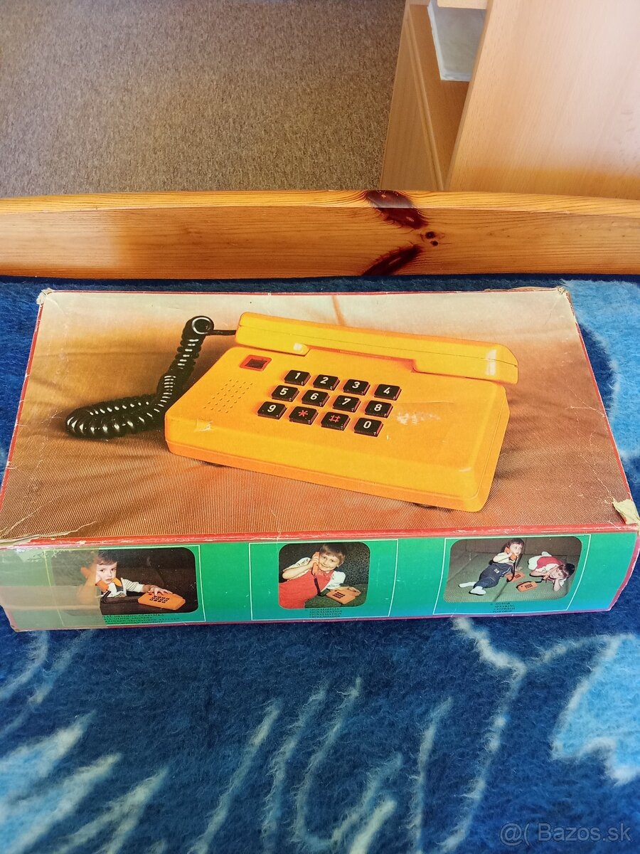 Krabica - retro telefony Tesla nie Ites