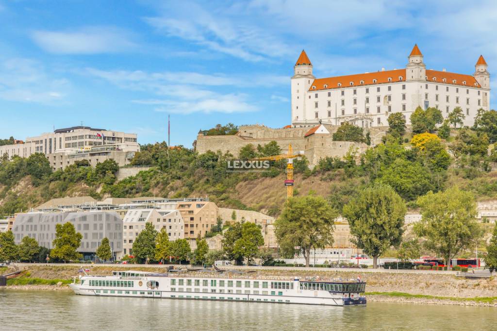 | TOPPONUKA Vynikajúci 1,5i byt  VYDRICA historické centrum