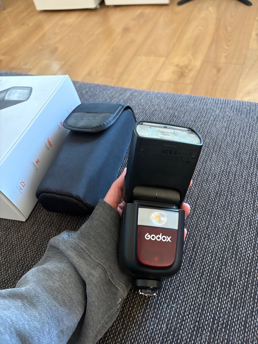 Godox V860III-S pre Sony