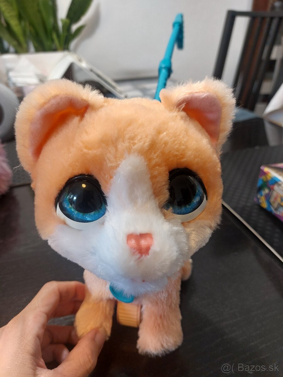 Macicka na voditku fur real