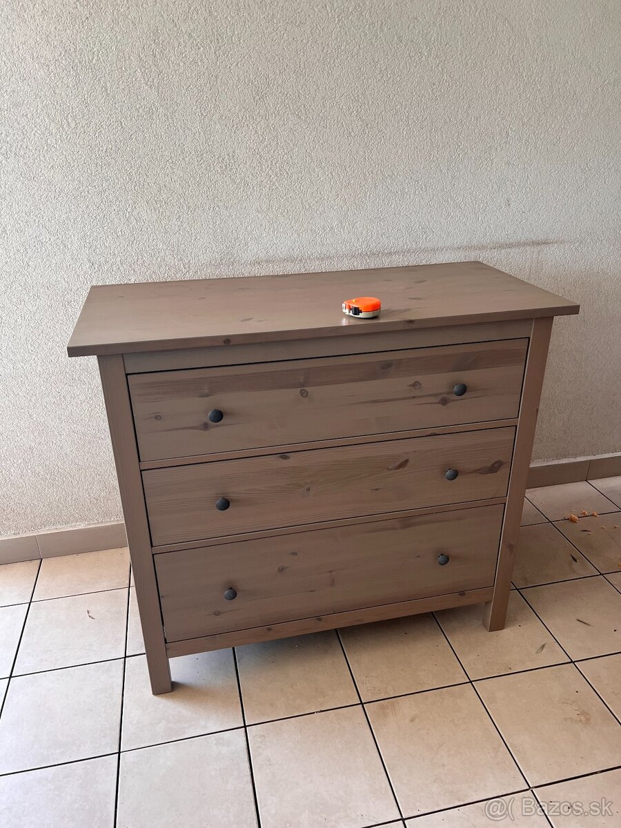 Komoda Ikea Hemnes