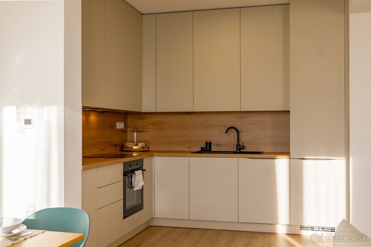 A3.1 - 5-izbový dom v pokojnom Slnovrate – ideálne býva