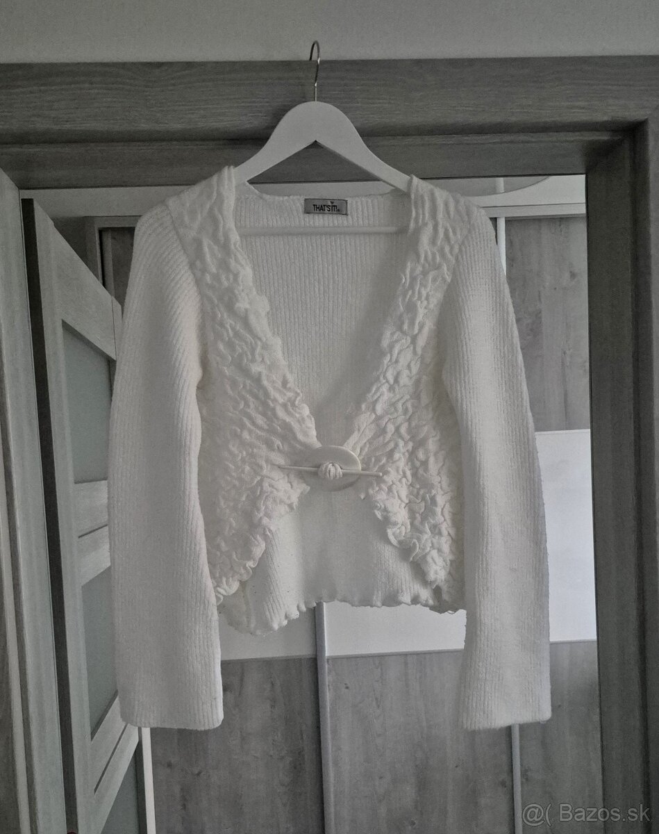 Biely svetrík THAT´S IT