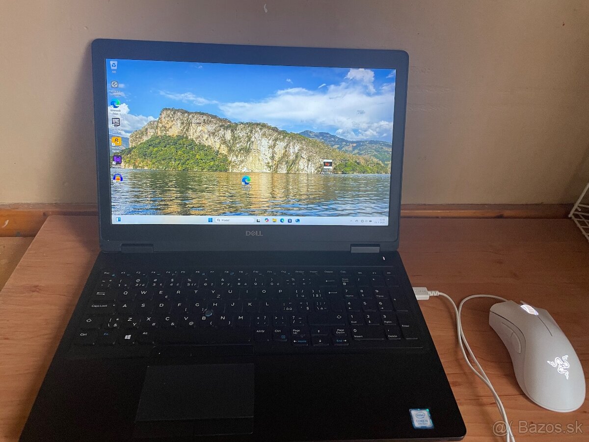 Dell Precision 3530
