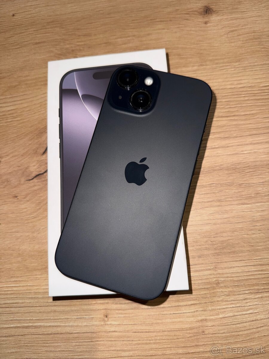 iPhone 15 128GB black