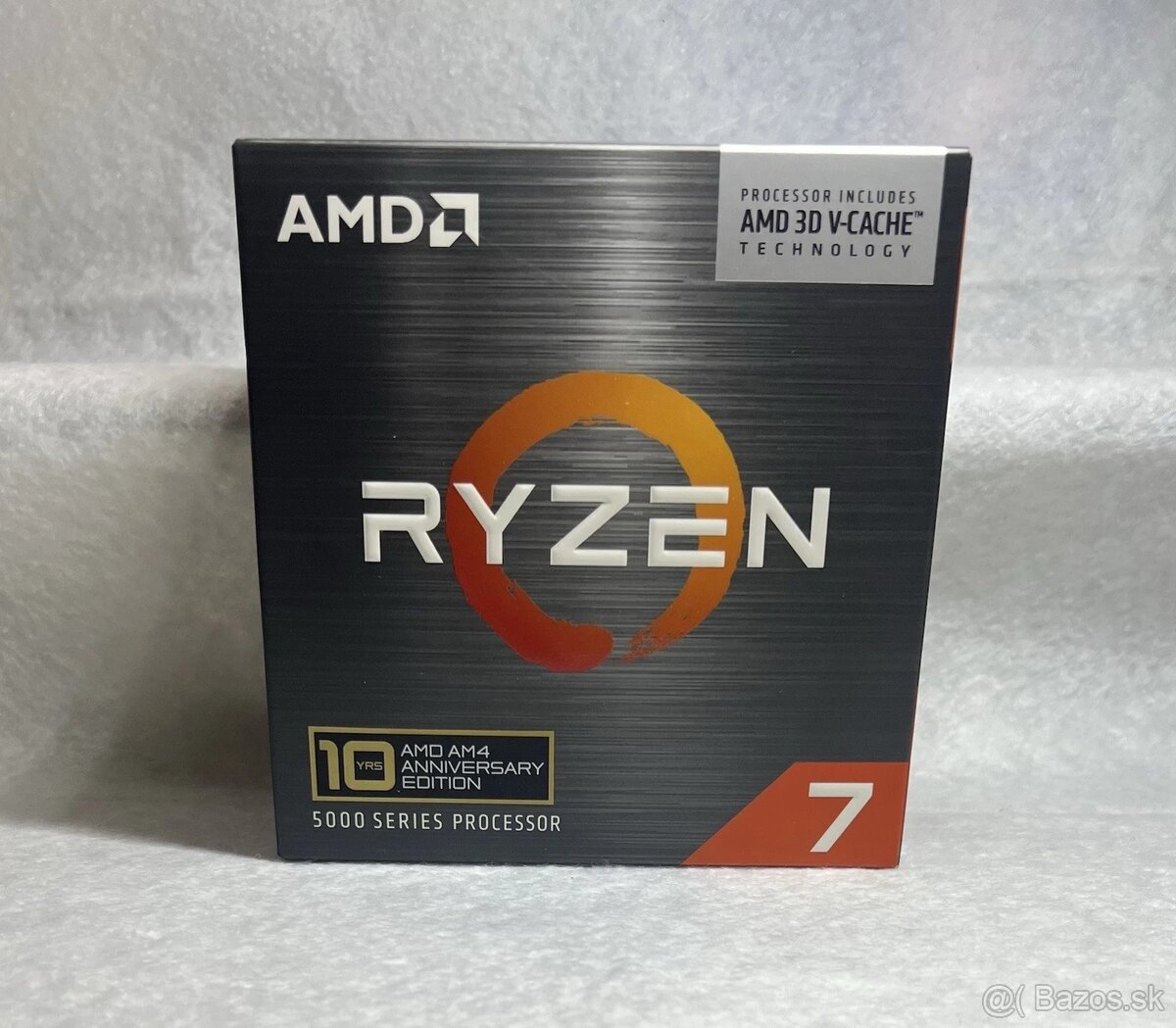 Nový procesor AMD Ryzen 7 5800X3D