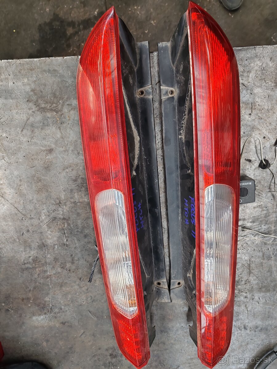 Ford Focus MK2 11/04-2/08 zadné svetla