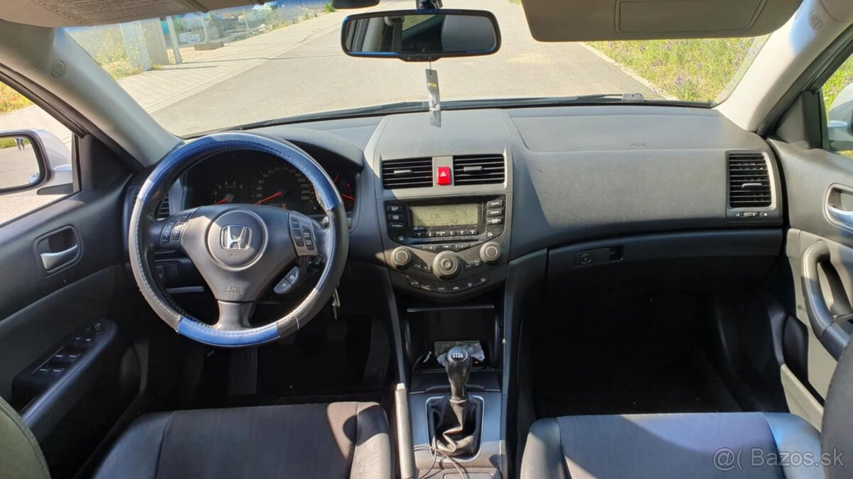 Honda Accord 2.2