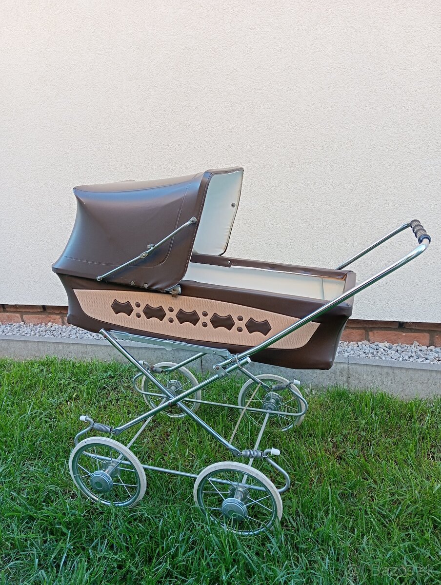 Predám retro detský kočík
