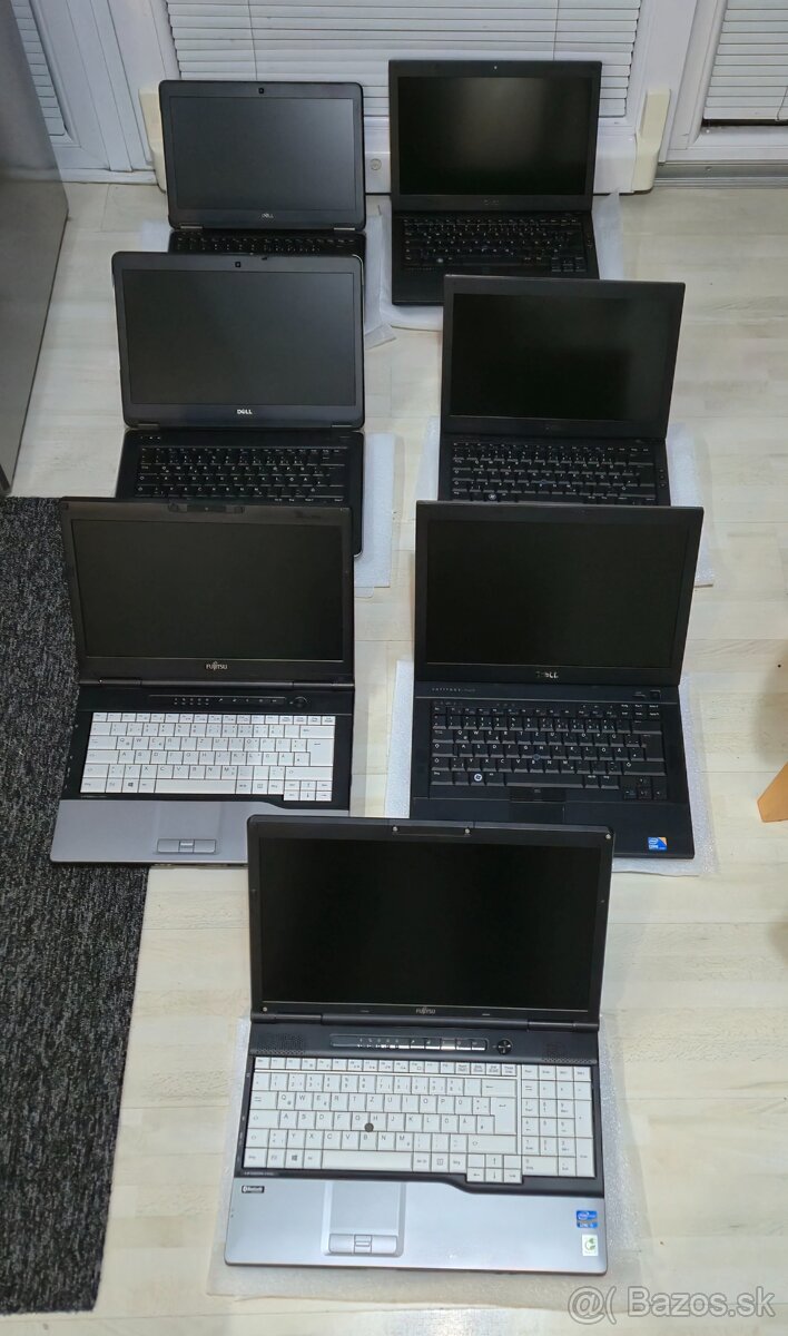 Notebooky 6ks Dell(4x),Fujitsu(2x),