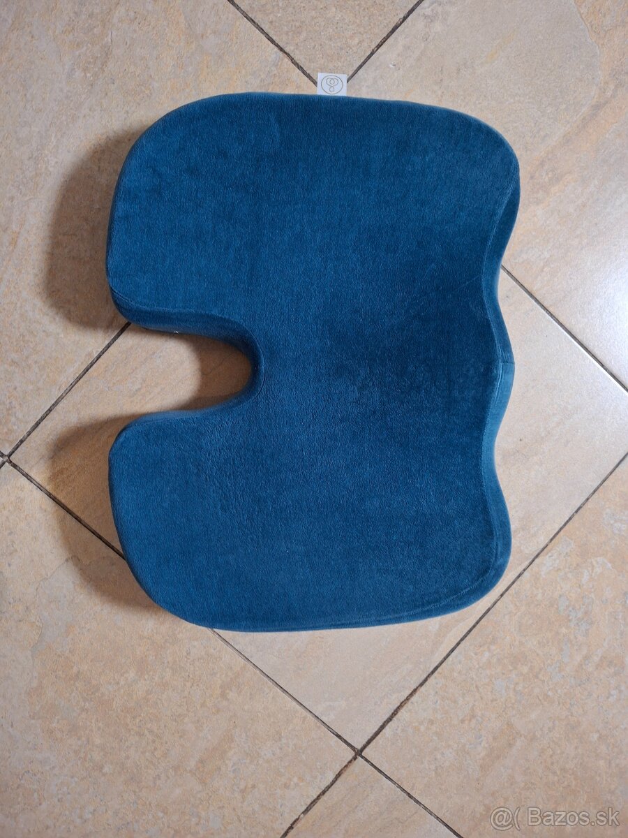 Ortopedický vankúš na sedenie
