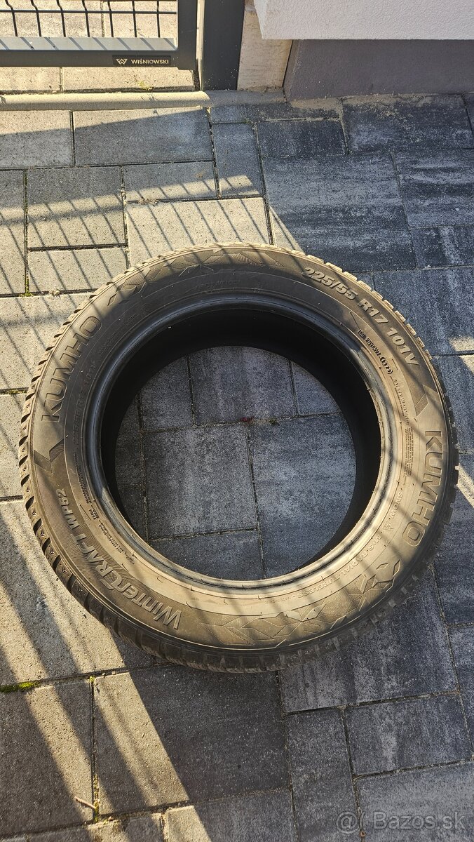 Zimne pneumatiky KUMHO 225/55 R17 101V
