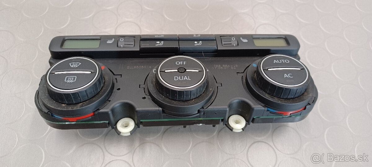 Panel ovládania klimatizacie VW Golf 5