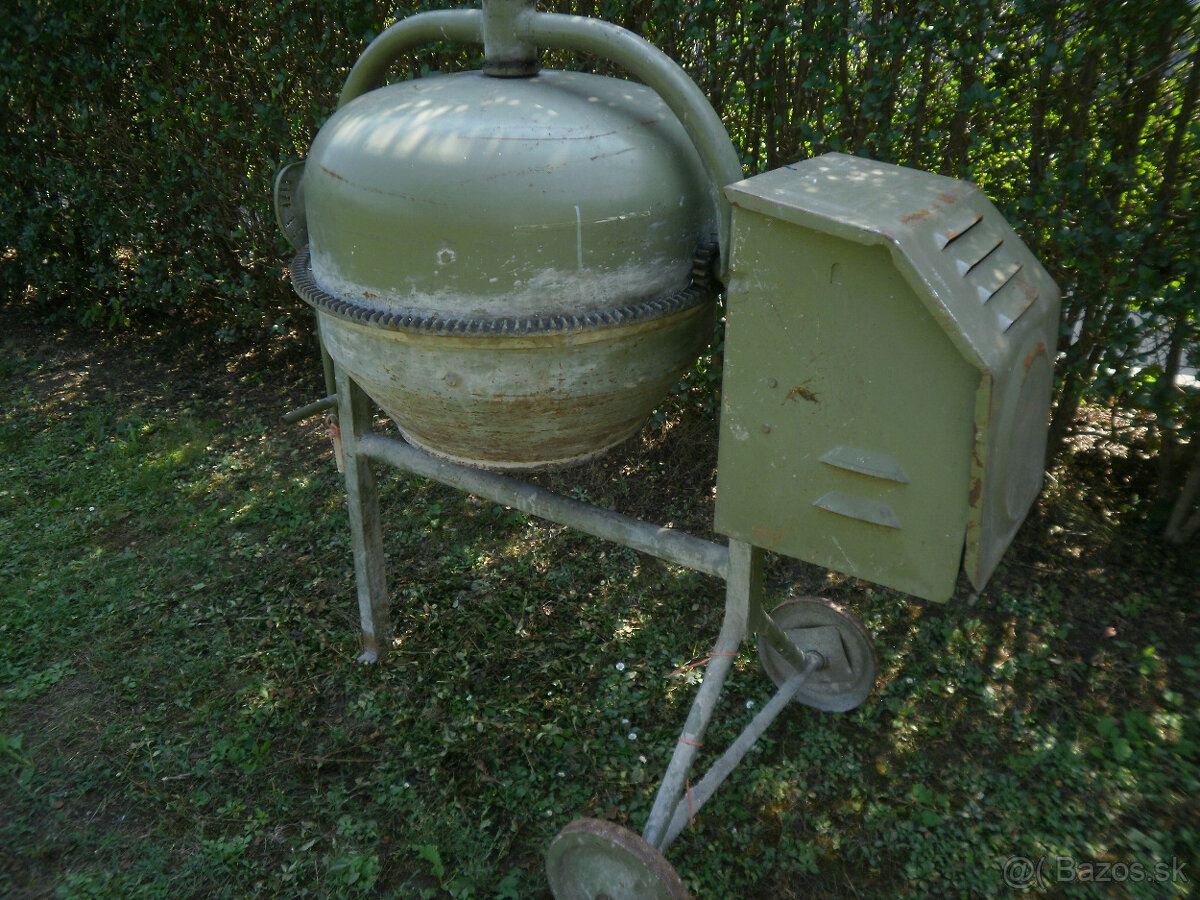 Miešačka stavebná 230v