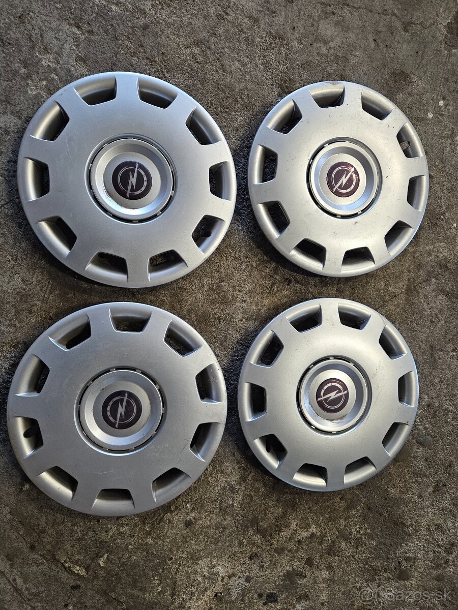 Puklice Opel Renault Volkswagen