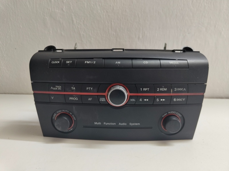 autorádio mazda 3 14794019 40€