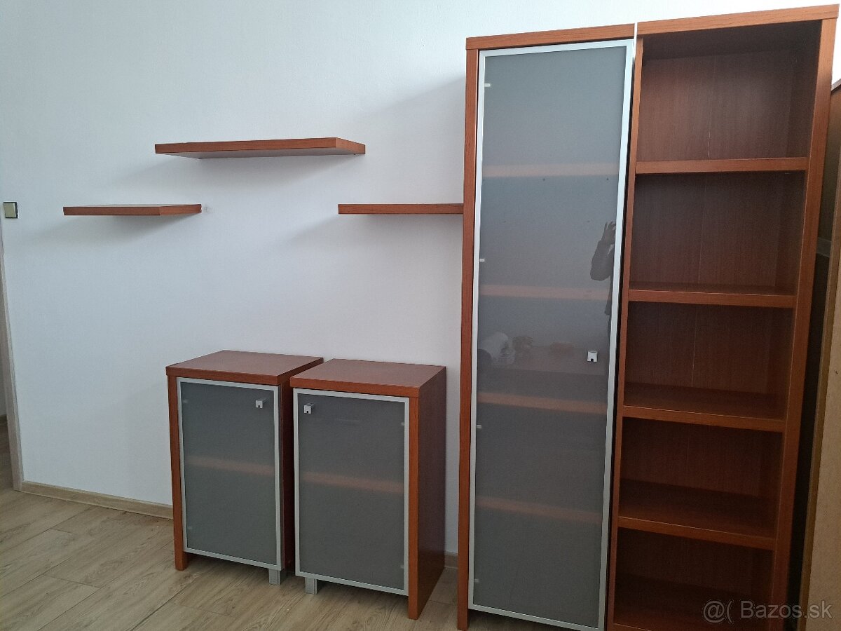 Nábytok do pracovne