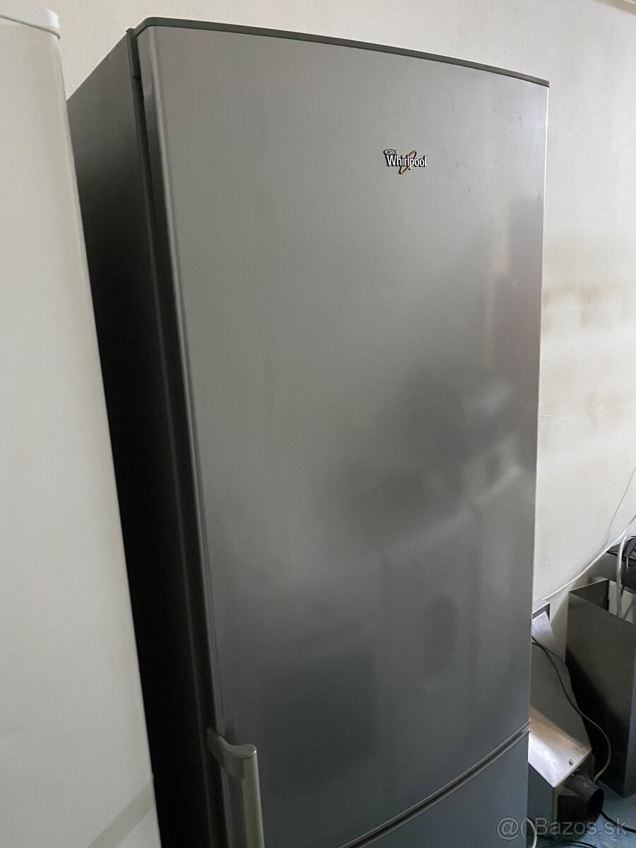 Predám chladničku Whirlpool WBE34162 TS