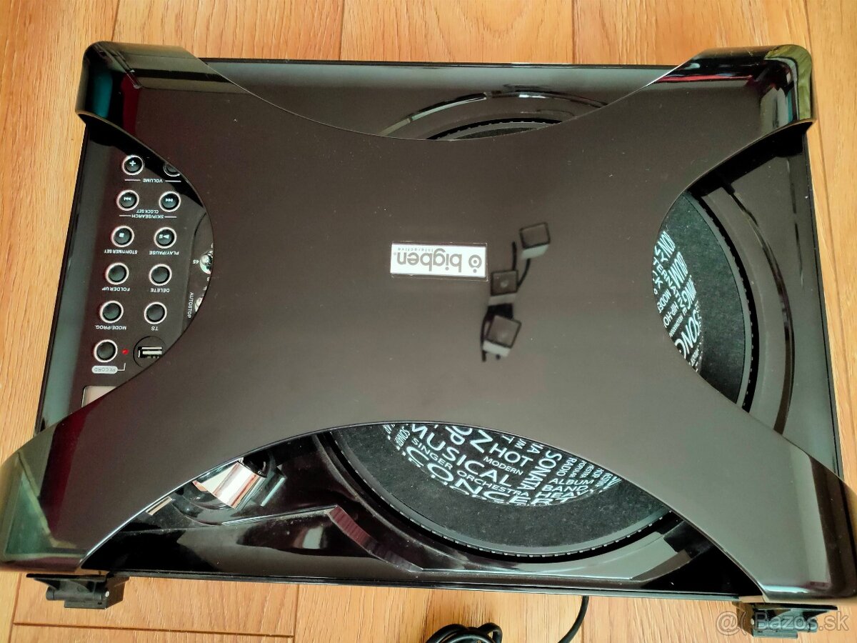 Gramofón BIGBEN TD 99 + zosilovač NOVALINE + 2 reproduktory